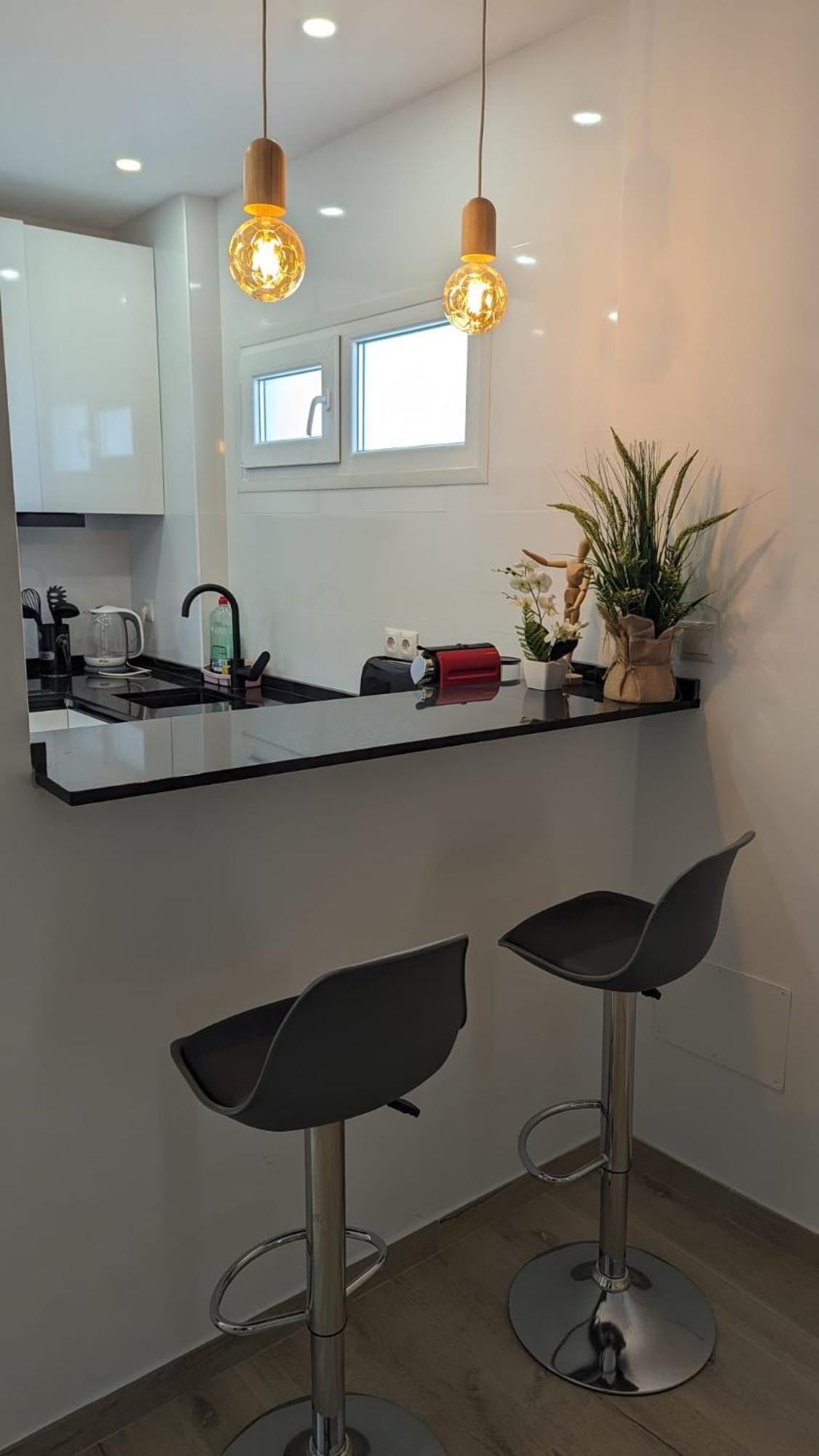 Comfortable Studio In Marbella With Sea Views Екстериор снимка